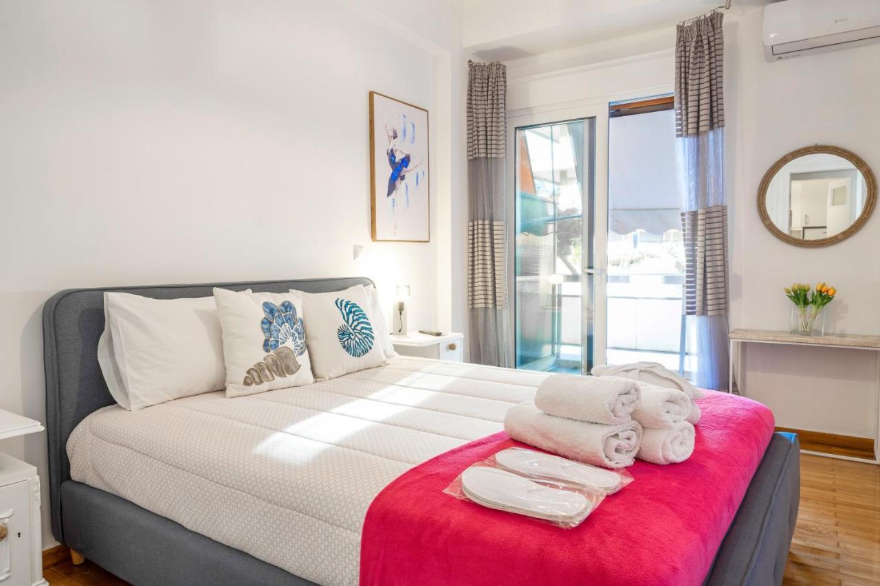 Unique Apartment In Glyfada Center Athen Eksteriør billede